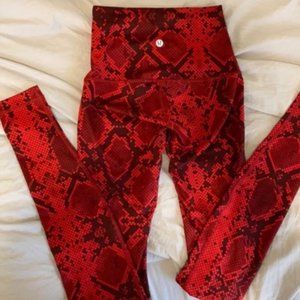 Lululemon size 2 - wunder under leggings